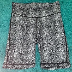 polka dot GAP shorts barely worn